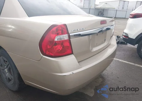 2005 Chevrolet Malibu z USA, uszkodzony, nr VIN 1G1ZS52F05F281195